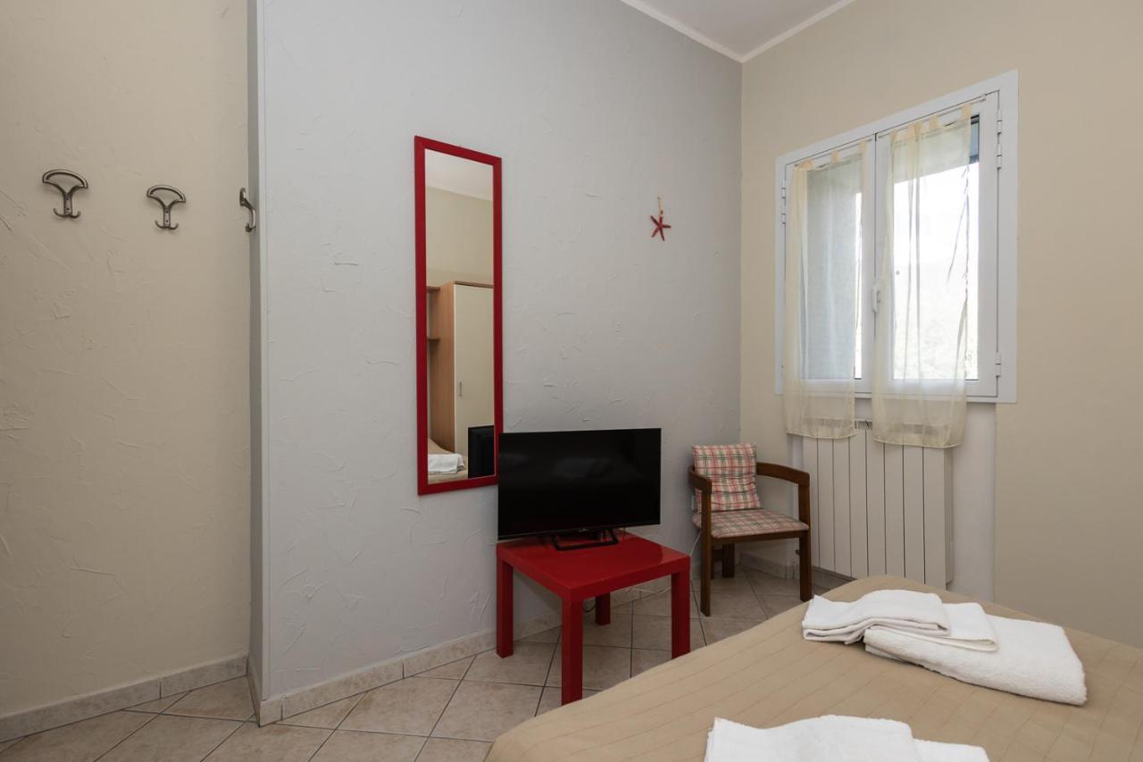 Veggia Butega Villa Diano San Pietro Bagian luar foto